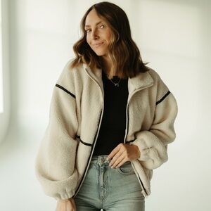 Meet your Posher, Sydney